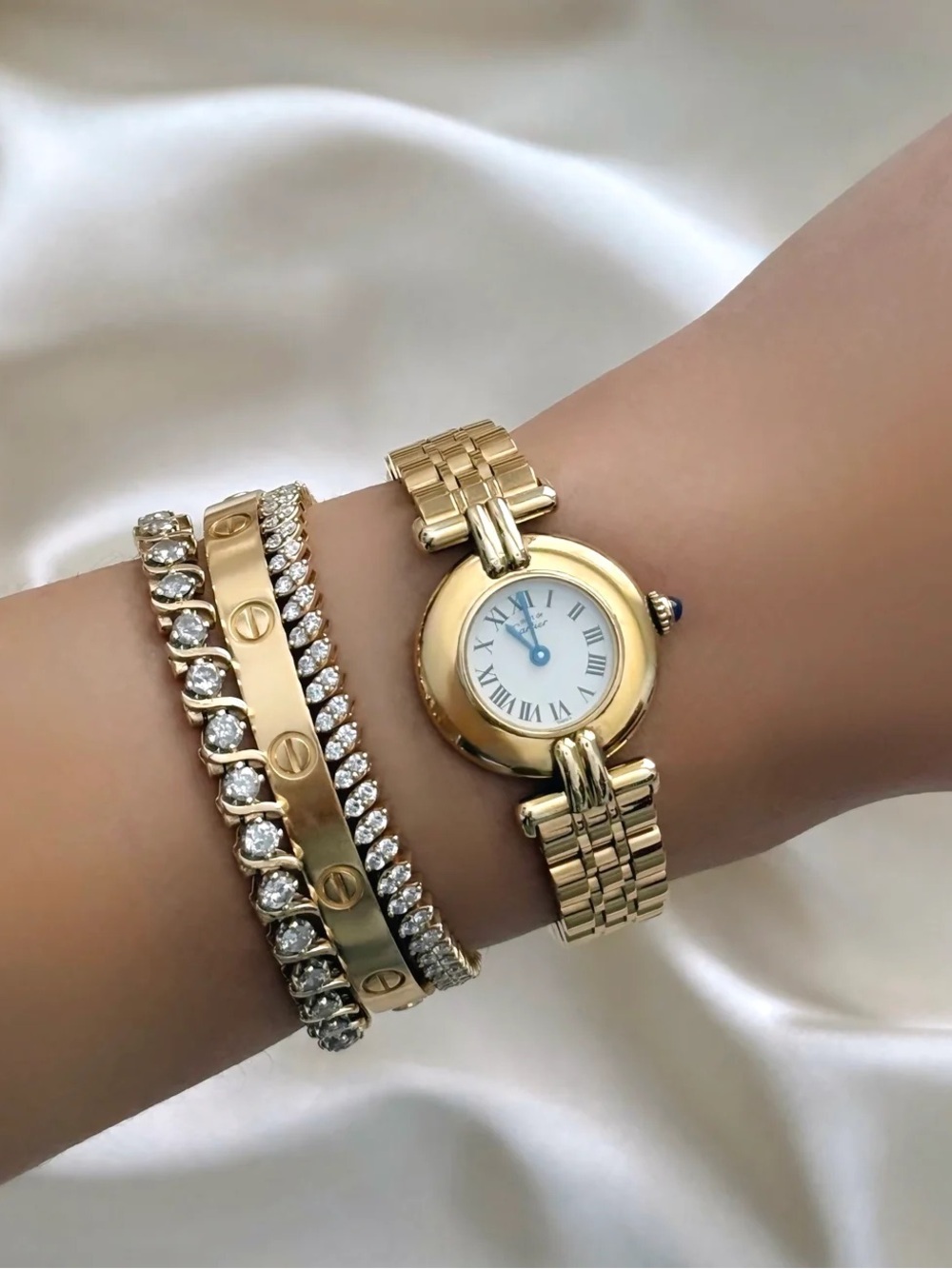 AUTHENTIC VINTAGE CARTIER GOLD WATCH - WITH BOX